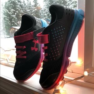 Girls Under Armour shoes